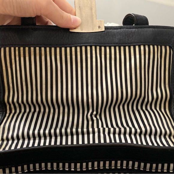 Kate Spade Lola Avenue Pebbled Leather Messenger Bag - Picture 10 of 12